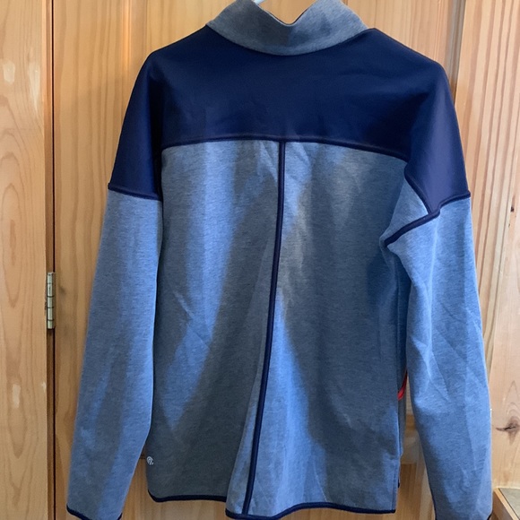 Champion zip up shell - Picture 4 of 5